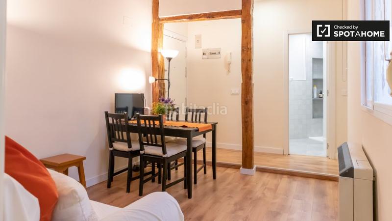 Foto 8696d7f1-777c-4e30-8479-7e1fdbe2d53d. Location appartement avec chauffage dans Sol Madrid