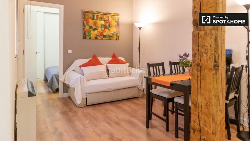 Foto cf45a0b0-9f8e-4fa2-b0c0-e3e3864284f6. Rent flat with heating in Sol Madrid