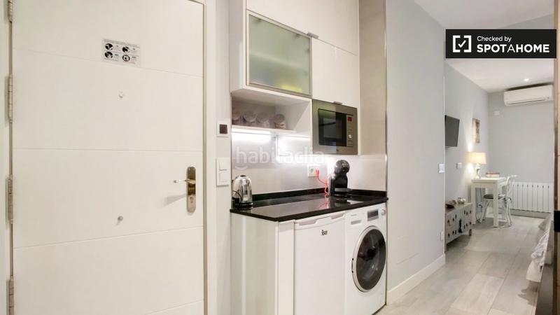 Foto b9b1951d-1d6a-4b1c-8896-68702a498a6a. Affitto appartamento con riscaldamento in Cortes-Huertas Madrid