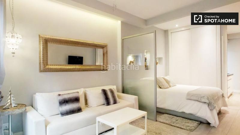 Foto 6c38fa43-0c61-43be-9981-4c26563bd165. Alquiler piso elegante estudio en alquiler en centro, en Madrid