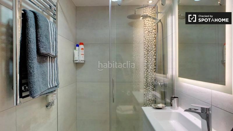 Foto f149473e-8c7a-4633-9604-0bb0fcb2ee6d. Alquiler piso elegante estudio en alquiler en centro, en Madrid