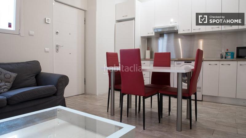 Foto 15c4ebd9-f553-4d76-978f-c8f50a665cbd. Rent flat with heating in Parque Mayor Alcorcón