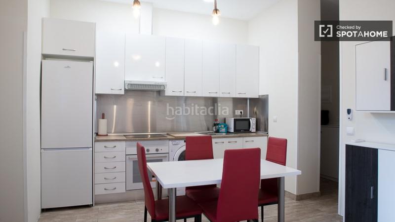 Foto 27c88b89-ba46-4e21-8c77-6714e6301ae4. Rent flat with heating in Parque Mayor Alcorcón