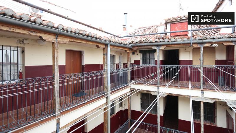 Foto 1ce7bf3c-7acb-4718-b7b5-4eed2b8b6e30. Alquiler piso  de 2 dormitorios en alquiler en embajadores, . en Madrid
