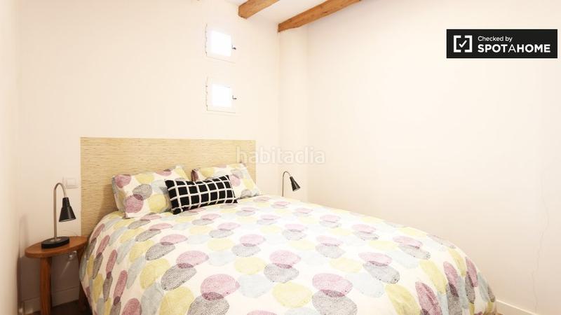 Foto 8a7baf7c-d5a8-4f29-944b-5a22cbe97f5c. Alquiler piso  de 2 dormitorios en alquiler en embajadores, . en Madrid
