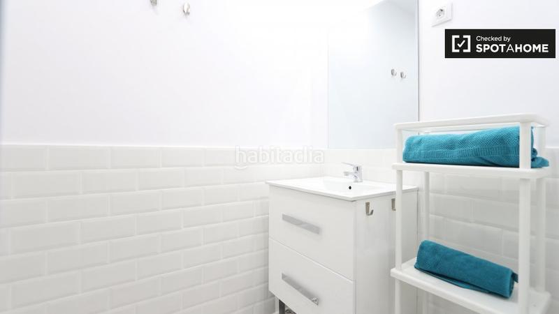 Foto c64634f6-5dd4-43e6-80bc-9977232c1699. Alquiler piso  de 2 dormitorios en alquiler en embajadores, . en Madrid