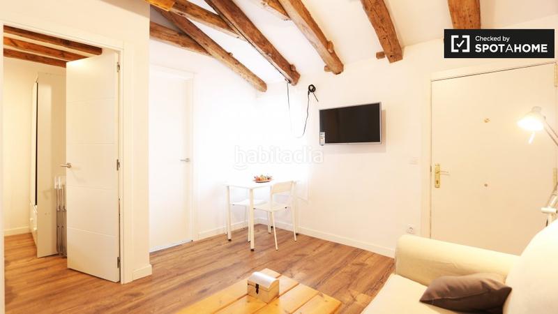 Foto d9d0a735-9de8-4974-882b-1f52a8c0dfbb. Alquiler piso  de 2 dormitorios en alquiler en embajadores, . en Madrid
