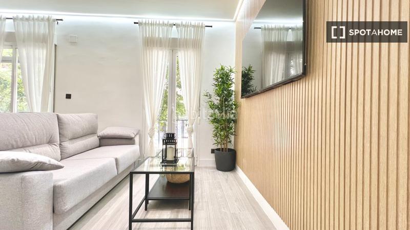 Foto 8222d23a-0e57-45ee-b3d9-08b9a5beee13. Lloguer pis amb calefacció a Niño Jesús Madrid