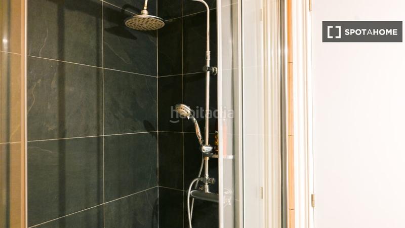 Foto f95f9314-da1e-4cac-ad57-cf92b236c4bb. Rent flat with heating in Alameda de Osuna Madrid