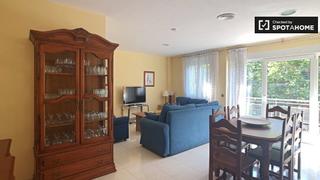 Lloguer Pis a Delicias. Elegante apartamento de 4 dormitorios en alquiler en delicias, m