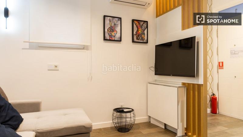 Foto a240a7db-8dc2-4e89-af89-e400dcecead0. Alquiler piso estudio en alquiler en palacio, en Imperial Madrid