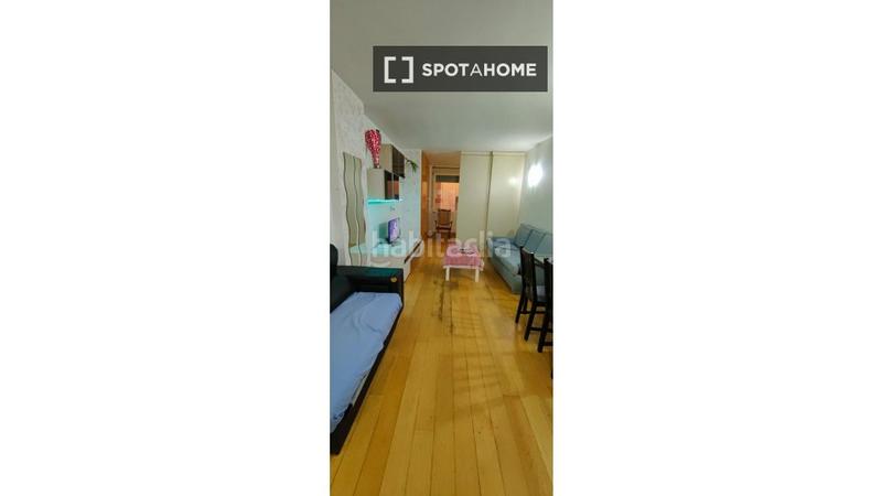 Foto a3569dd8-7bb8-4be3-90a6-ac9263376122. Alquiler piso estudio en alquiler en Numancia, en Madrid