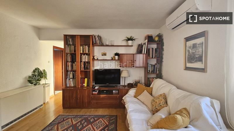 Foto 181c1641-feb6-4e22-b19b-ed86ebe47337. Alquiler piso apartamento de 2 dormitorios en alquiler en valverde, . en Madrid