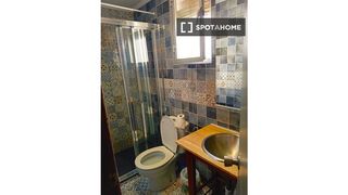 Miete Etagenwohnung in Los Rosales. Piso de 3 habitaciones en alquiler en los rosales, madrid
