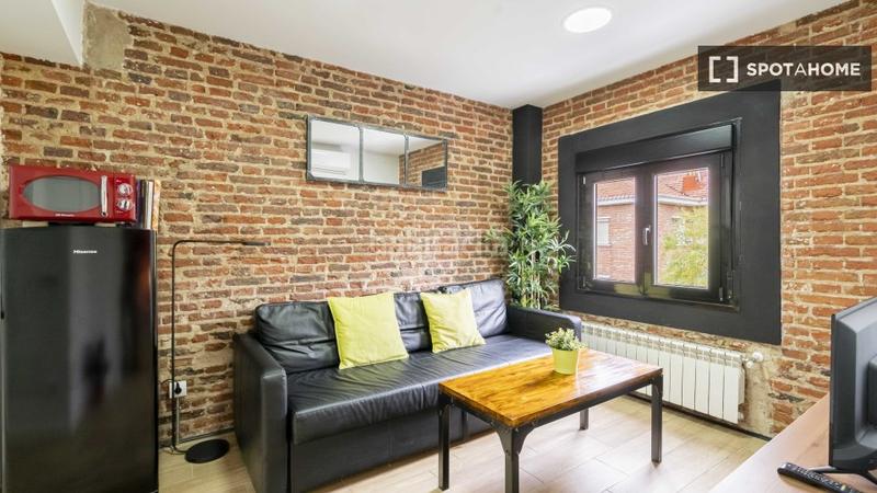 Foto 3626c399-b837-4cde-8e51-86fd14036c66. Rent flat with heating in Quintana Madrid
