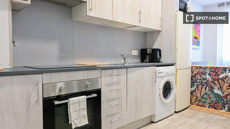 Foto c7db9f2e-2875-4719-ae1b-856254ca301f. Alquiler piso estudio en alquiler en valverde, en Madrid