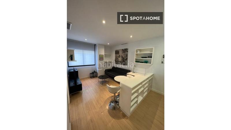 Foto 70412c68-df65-428b-9ec0-191f7e4f6eea. Rent flat with heating in Bellas Vistas Madrid