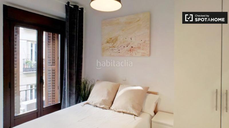 Foto b6406a40-37cf-407c-9cd9-536c484181a9. Alquiler piso elegante apartamento de 2 dormitorios en alquiler en malasaña, en Madrid