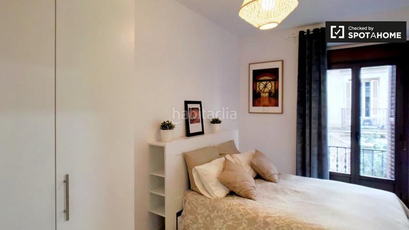 Foto d10c4f71-0a22-4ceb-aa32-469ada29cd45. Alquiler piso elegante apartamento de 2 dormitorios en alquiler en malasaña, en Madrid
