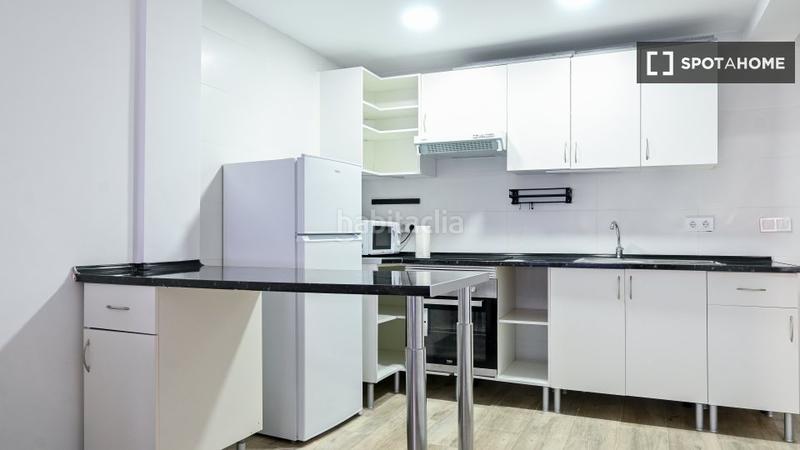 Foto 0c1e4539-4fab-4f60-adcc-40b54dd92e45. Alquiler piso estudio en alquiler en Prosperidad, en Madrid