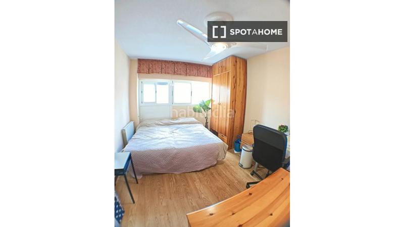 Foto 378998c9-5921-4d8c-98b2-2e17e9a192f7. Miete etagenwohnung mit heizung in Los Cármenes Madrid