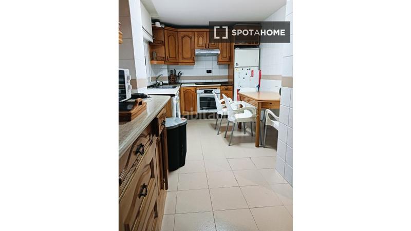 Foto 42fb3d75-325b-440f-bd61-11587e9c8c00. Miete etagenwohnung mit heizung in Los Cármenes Madrid