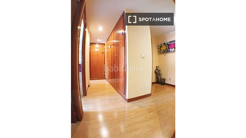 Foto 61353fce-fcfb-43ba-a4bb-44736ca59351. Rent flat with heating in Los Cármenes Madrid