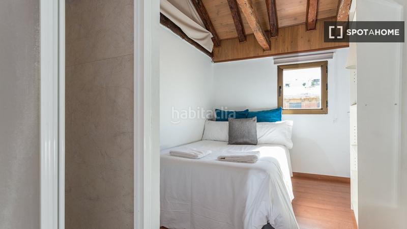 Foto c35b6a8f-1210-4f69-8dec-bce5428c072d. Alquiler piso estudio en alquiler en Sol, en Sol Madrid