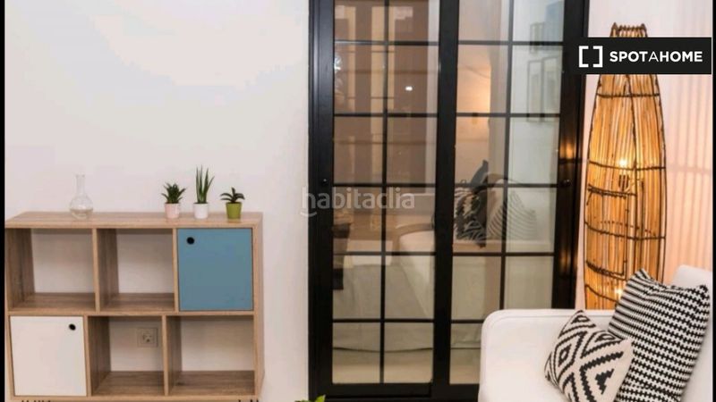 Foto db1b2568-6504-44e3-a995-50eae11816e7. Rent flat with heating in Embajadores-Lavapiés Madrid