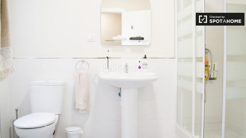 Foto 4d1a9eb1-c873-4756-aee2-f07d8f17218a. Rent flat with heating in Ciudad Jardín Madrid