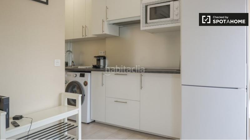 Foto 4d53e5db-7052-4b8a-ba4a-d9a9f17b1167. Alquiler piso  de 1 dormitorio en alquiler en Madrid