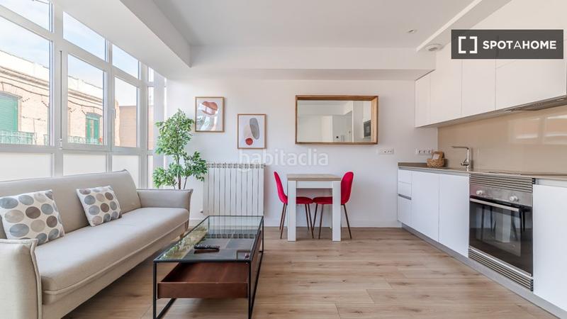 Foto af84bde0-c1e8-48be-a9fc-1e9d44c49b6e. Location appartement avec chauffage dans Castillejos-Cuzco Madrid