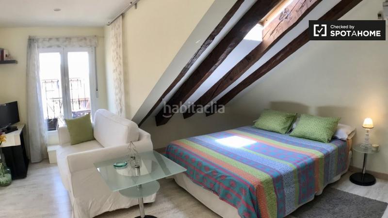 Foto ad6723d1-c392-44b0-a0ba-3da6054cc93c. Alquiler piso moderno estudio en alquiler en centro, en Madrid