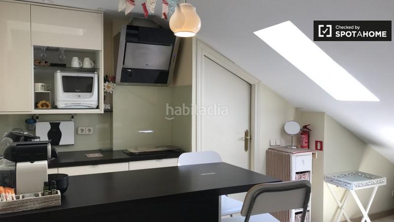 Foto bdb8ceef-ffcd-4f63-9246-5a961fc88a1b. Alquiler piso moderno estudio en alquiler en centro, en Madrid