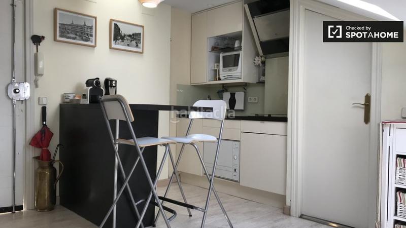 Foto cd038951-6fb6-45ad-8196-e6a8ba5b61bd. Alquiler piso moderno estudio en alquiler en centro, en Madrid