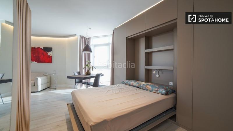 Foto 60853e7f-a824-4369-a7c8-2edafdb6ad9f. Alquiler piso elegante estudio en alquiler en argelles, . en Madrid