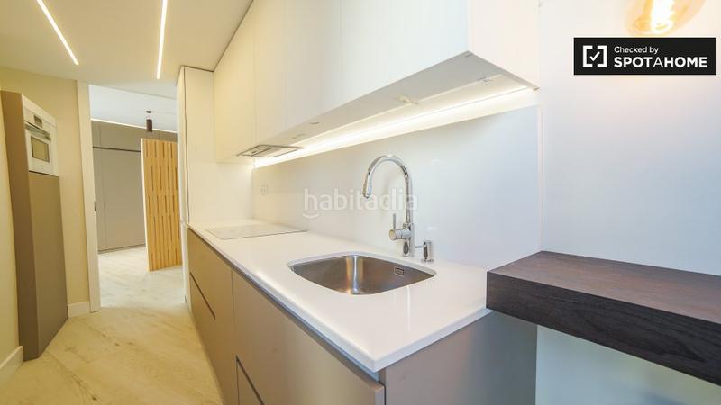 Foto c25d076c-5e72-4829-83d9-b882ed41cc85. Alquiler piso elegante estudio en alquiler en argelles, . en Madrid