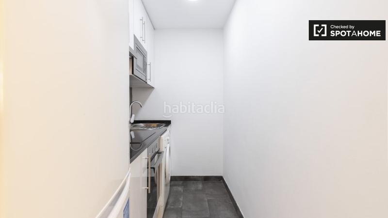 Foto 5bde92af-523c-41bd-ade8-5255a3e1c6cd. Rent flat with heating in Universidad-Malasaña Madrid