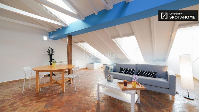 Foto 6835550f-00c2-4b41-b244-ccdb945e99e4. Alquiler piso amplio apartamento de 1 dormitorio en alquiler en malasaña, en Madrid