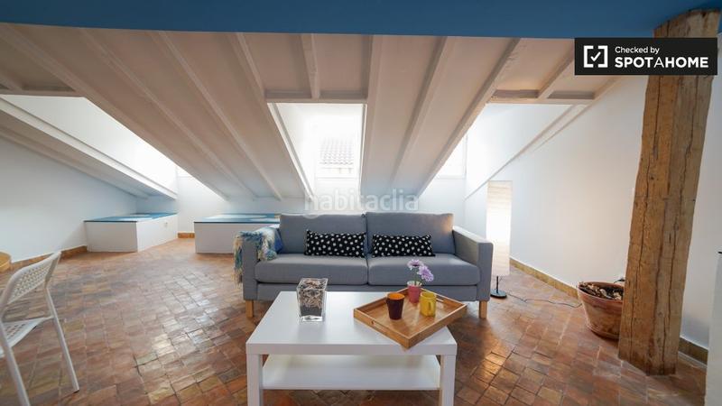 Foto 83678e34-2a5d-4777-b6e4-cbfe1e1e06fb. Alquiler piso amplio apartamento de 1 dormitorio en alquiler en malasaña, en Madrid