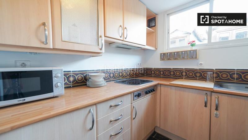 Foto 99e606e1-7cbf-40af-ad18-ea39851410ec. Alquiler piso amplio apartamento de 1 dormitorio en alquiler en malasaña, en Madrid