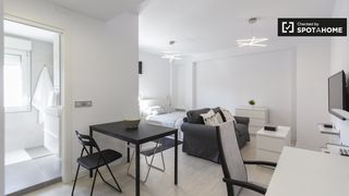 Etagenwohnung in Puerta del Ángel