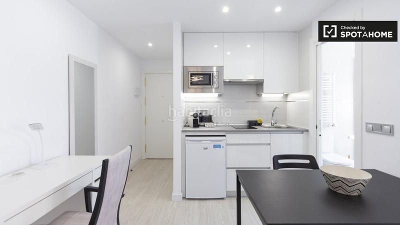 Foto ad3dd2f7-07f4-449b-82e9-db56578dbf1d. Miete etagenwohnung mit heizung in Puerta del Ángel Madrid