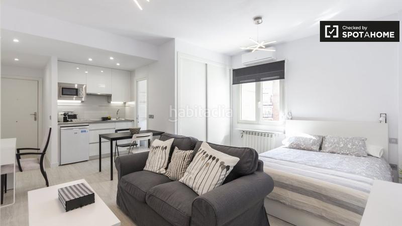 Foto f52ca1ed-f71d-4023-ad1a-fdc080f561aa. Rent flat with heating in Puerta del Ángel Madrid