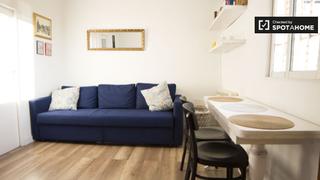 Alquiler Piso en Numancia. Apartamento de 2 dormitorios en alquiler en puente de vallecas,