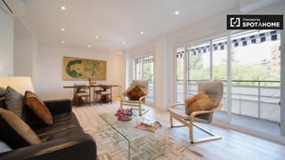 Lloguer Pis a Hispanoamérica-Bernabéu. Apartamento de 3 dormitorios en alquiler en chamartín, madrid