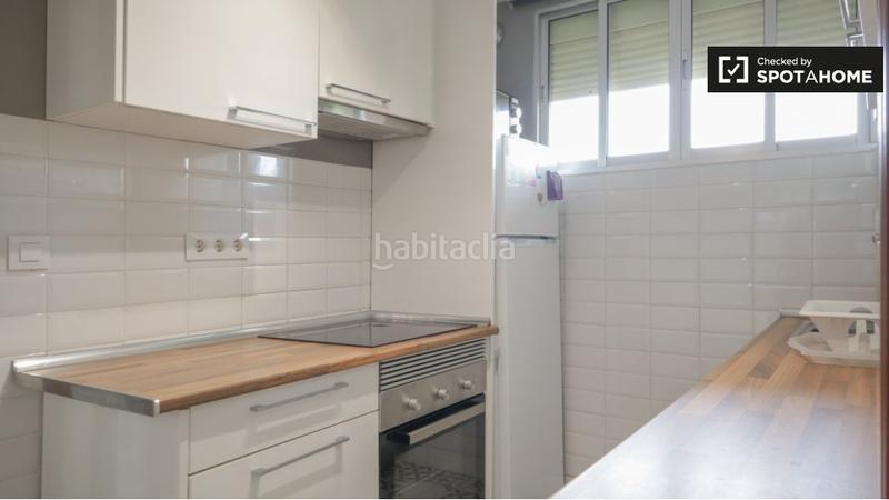 Foto 2b605267-4a29-4692-a1d3-50882c579c8c. Alquiler piso apartamento de 3 habitaciones en alquiler en San Cristóbal, . en Madrid