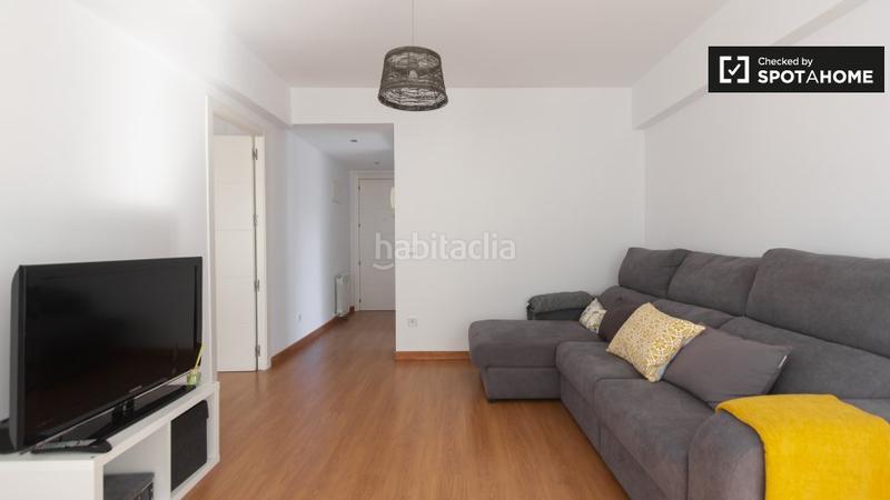 Foto 8d4324dd-d62f-43fc-a20c-4781421959ac. Rent flat with heating in Bellas Vistas Madrid
