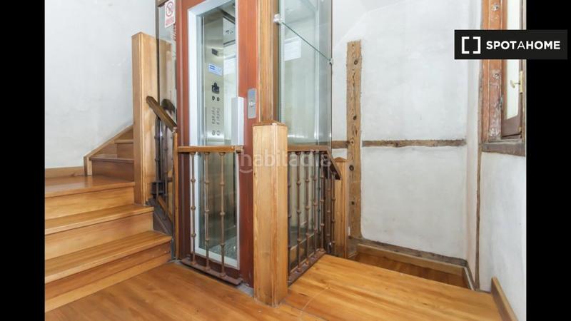 Foto df3dd688-439d-49b3-9984-d966a04c8ba5. Alquiler piso apartamento de 2 dormitorios en alquiler en sol, en Madrid