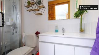 Miete Etagenwohnung in Valdeacederas. Cómodo apartamento de 1 dormitorio en alquiler en tetuán, madrid